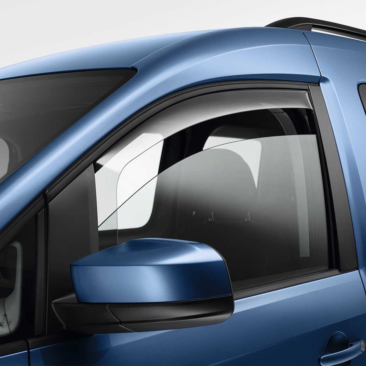 Caddy 4 – Front Wind Deflectors